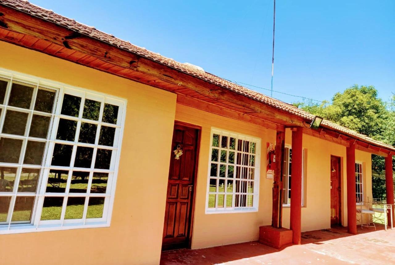 Posada Quinta Pata Ezeiza Exterior foto